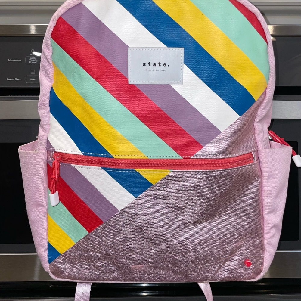STATE Pink and Red Backpack with matching lunchbox
GUC